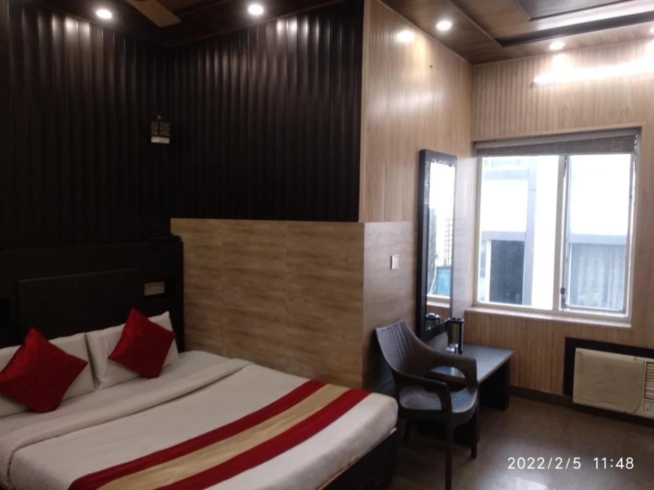 Hotel Pardesi Haridwār Exterior foto