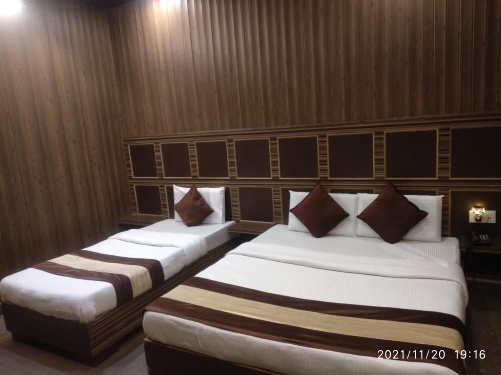 Hotel Pardesi Haridwār Exterior foto