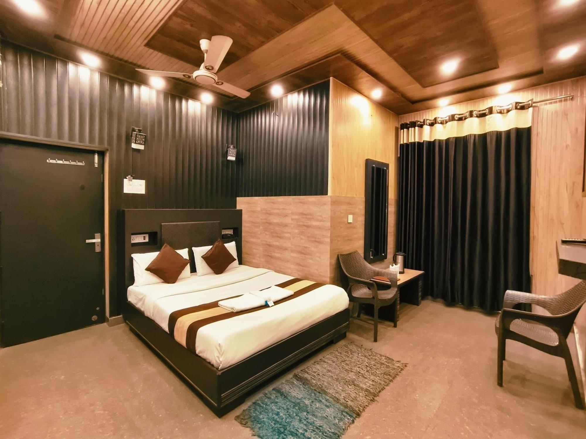 Hotel Pardesi Haridwār Exterior foto